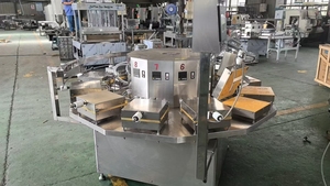 Machine à Gaufres Entièrement Automatique pour Gaufrettes, Biscuits et Cornets de Glace, pour la Préparation de Cornets de Glace Sucrés et de Biscuits Roulés - Product Image 4