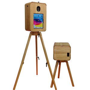 Photomaton double face en chêne, style vintage campagnard, avec accessoires - Achetez un appareil photo et une machine à photomaton compatible avec les appareils photo reflex - Product Image 3