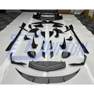 Poignées de porte en fibre de carbone Revuelto pour l'extérieur des Lamborghini Revuelto - Product Image 5
