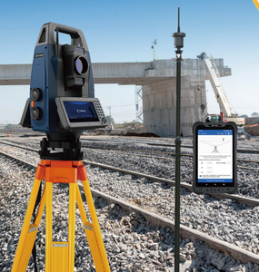 Estación Total Robótica Hi-Target HTS-820 con Búsqueda Inteligente de Prisma, Instrumento de Topografía para un Solo Operario - Product Image 4