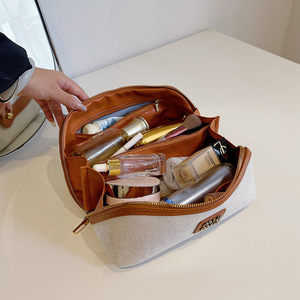 Wholesale Custom Luxury Durable PU Leather Cosmetic Bag Women Wash <b>Toiletry</b> Bag Ladies Capacity Cosmetic <b>Storage</b> Bag for Travel - Product Image 2