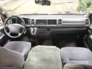 <span class=keywords><strong>Toyota</strong></span> Hiace 2011 Usada con Volante a la Izquierda, Minibús de Pasajeros de 13 Plazas, 2.7L Automático, LHD, Lista para Enviar a Ghana y Nigeria - Product Image 5