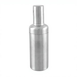 Coctelera de Acero Inoxidable Ecológica de Primera Calidad, 750 ml, Antiderrames, para Preparar Bebidas en Casa, Cocina o Bar - Product Image 1