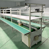 Convoyeur à bande pour bagages d'aéroport, ligne d'assemblage de boîtes fabriquées avec table de travail pour usine