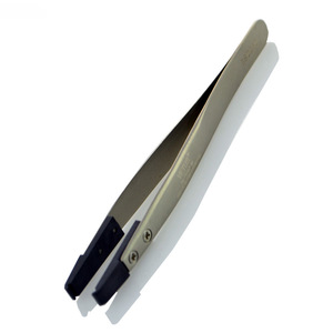 Pinzas de Sujeción Antiestáticas Vetus ESD250 con Punta Plana de Fibra de Carbono, Acero Inoxidable, No Magnéticas - Product Image 3