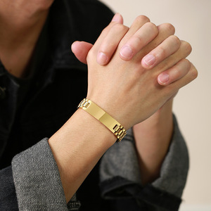 DAIHE moda 316l Acero inoxidable alto pulido impermeable brazalete 18K chapado en <span class=keywords><strong>oro</strong></span> pulsera <span class=keywords><strong>grabada</strong></span> para <span class=keywords><strong>hombre</strong></span> - Product Image 5
