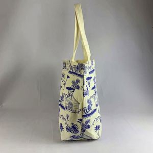 Sac fourre-tout en coton imprimé avec logo sur toute la surface, grande capacité, sac fourre-tout en toile beige avec fermeture éclair - Product Image 3