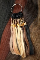 Échantillons d'anneaux de couleur de cheveux humains personnalisés Palette de couleurs de base Tableau d'échantillons de cheveux comprenant une vague de corps Kinky Straight Silky Regular Wave