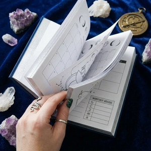 LABON Journal de lecture céleste vintage, livre à couverture rigide avec estampage à chaud de luxe, tracker esthétique Galaxie Constellation, cadeau - Product Image 4