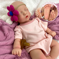 Poupée Reborn en Silicone de 18 Pouces pour Bébé Fille, Corps Entièrement Souple avec Articulations Flexibles, Idéale pour les Enfants Cherchant une Compagnie Émotionnelle