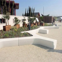 Bancs de patio extérieurs modernes en fibre de verre en forme de Y, durables, pour hôtels, villas, centres commerciaux et parcs, capacité 4 places