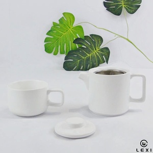 ชุดน้ำ<span class=keywords><strong>ชา</strong></span>เซรามิกเรียบง่ายทันสมัย สีและโลโก้สั่งทำได้ กาต้มน้ำหนึ่งใบพร้อมถ้วย ของขวัญสำหรับใช้ในชีวิตประจำวัน ที่บ้าน ที่ทำงาน และการเดินทาง - Product Image 3