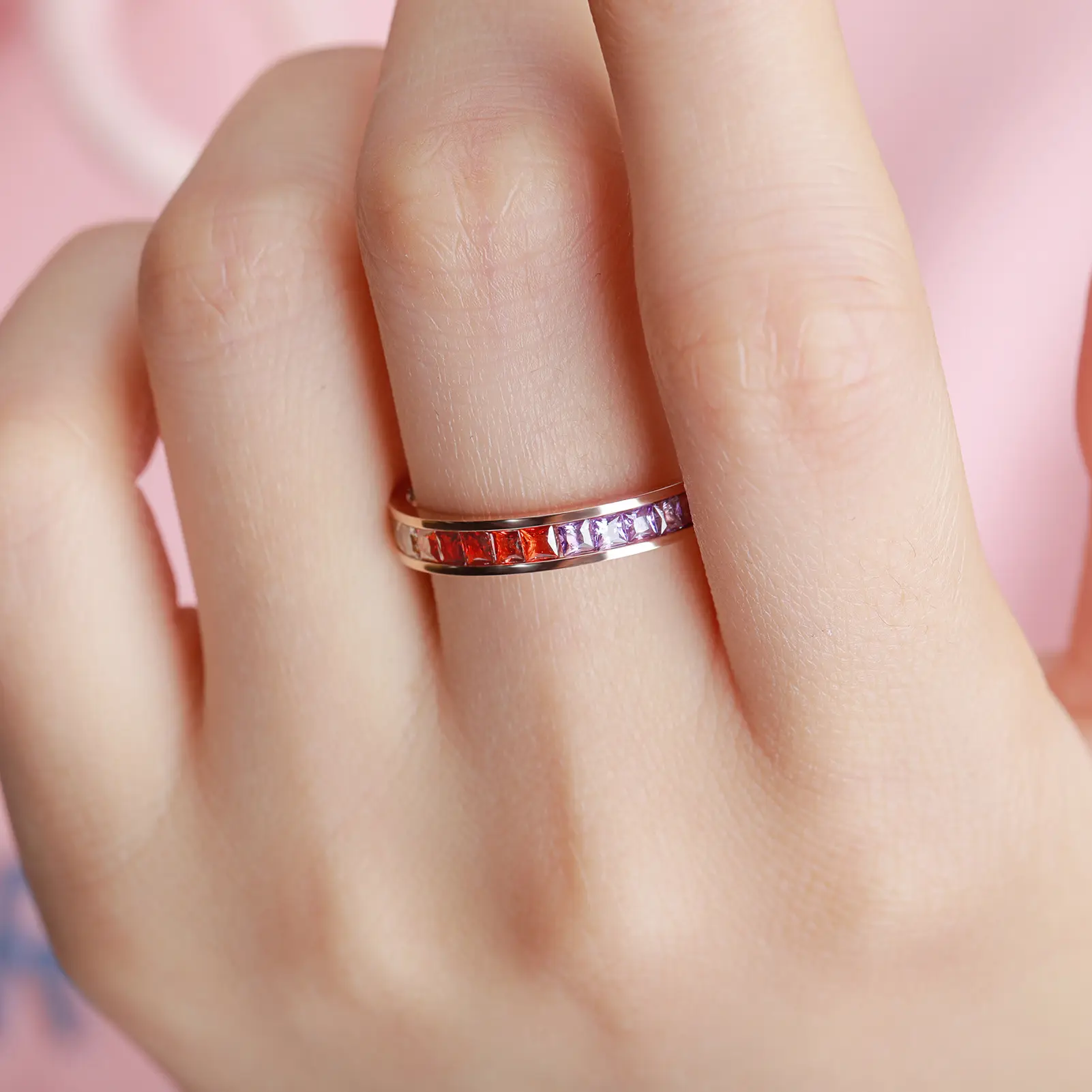 Cincin baja titanium wanita full sky star populer, aksesori cincin pasangan, aksesori minimalis dan canggih