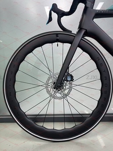 Vélo de route en fibre de carbone TWITTER R15 WheelTop TX - 24 vitesses, freins à disque hydrauliques, vélo de course coupe-vent - Product Image 3