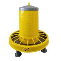 Nouvel abreuvoir automatique vertical jaune pour volailles, durable, facile à utiliser, avec grille de distribution de nourriture pour un gain de temps et d'énergie