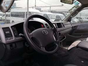 Usado 2018 para Toyota Hiace Mini Bus 13 plazas Coahces Minivan Autobuses de <span class=keywords><strong>segunda</strong></span> <span class=keywords><strong>mano</strong></span> a la venta Tipo de combustible de gasolina - Product Image 6