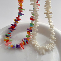Collier ethnique en pierres précieuses naturelles, perles de corail, pour l'été, la plage, style surfer, vente en gros