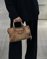 Nouveau Sac Fourre-Tout Décontracté en Cuir Suédé Véritable 2025 Léger Portable Écologique Design Spicy Girl