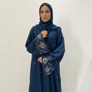 Robe Abaya Longue de Luxe en Chiffon de Polyester Brodé Tie-Dye à Ourlet Évasé de Haute Qualité pour Femme avec Hijab Assorti - Product Image 1