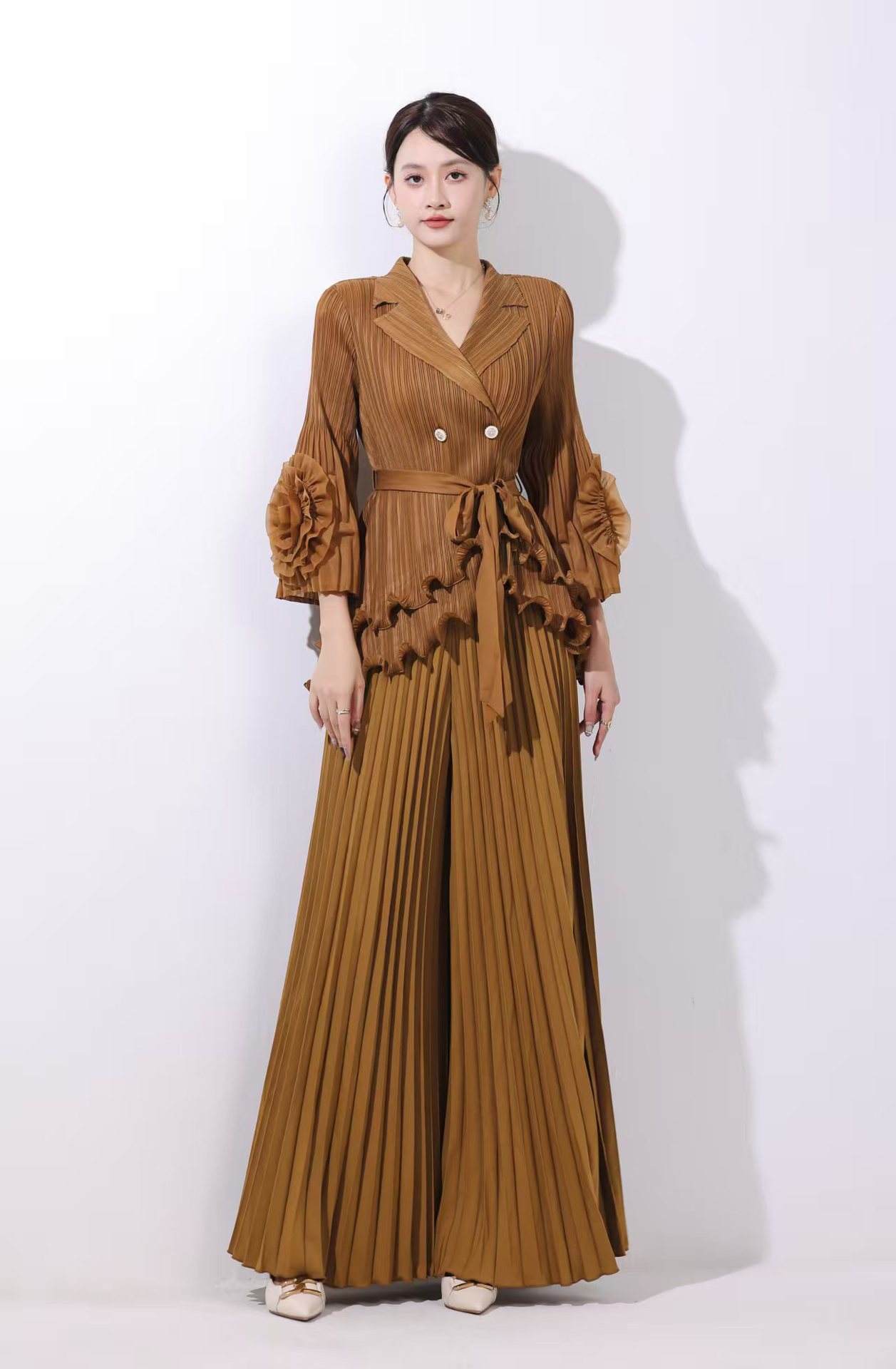 สีน้ำตาล