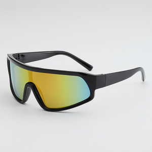 2026 Heißer Verkauf Neues Design Y2K-Stil Kleine Rahmen-Sonnenbrille UV400 Gafas De Sol für Damen und Herren Modische Sonnenbrillen aus PC - Product Image 3