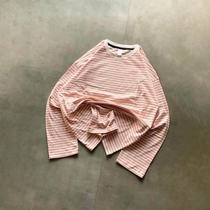 เสื้อยืดแขนยาวลายทางแบบกำหนดเอง ไซส์ใหญ่ ผ้าฝ้ายคุณภาพสูง เสื้อคอวี คอริบบ์ ลายทาง ยูนิเซ็กซ์ - Product Image 3