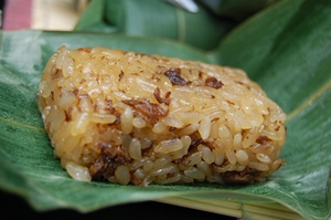 Sasa-Okowa, Dumplings Japoneses de Arroz Blanco Suave de Grano Corto con Carne de Res Hida, Congelados - Product Image 3