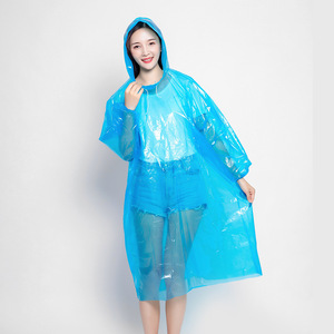 Impermeable Desechable de Plástico Tipo Poncho para Adultos y Niñas, para Uso en Campamentos y Excursiones, con Impresión de Logotipo Personalizado, Fácil de Transportar, Regalo Promocional - Product Image 4