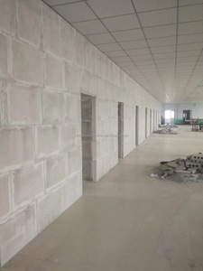 Machine à fabriquer des blocs de gypse creux de 120 mm d'épaisseur, machine à fabriquer des briques de ciment en cendres volantes emboîtables, <span class=keywords><strong>prix</strong></span> de la machine à blocs creux - Product Image 6