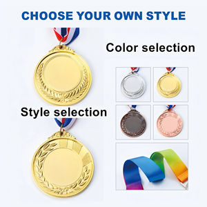 Personalizzazione di Medaglie Sportive 3D di Grande Formato, Produzione di Medaglie d'Oro per Calcio, Trofei Souvenir - Product Image 5