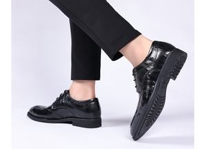 Zapatos de cuero de hombre de moda informales británicos formales de negocios personalizados de gama alta - Product Image 6