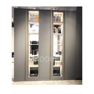 กระจกอลูมิเนียมอัลลอยด์กระจกเทมเปอร์โค้งสำหรับจัดแสดงของร้านค้ามือถือสุดหรูพร้อมไฟ LED สำหรับร้านค้าปลีกและห้างสรรพสินค้า - Product Image 2