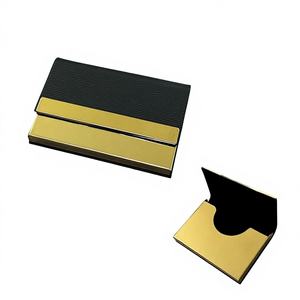 Porte-cartes bancaires de luxe élégant pour cadres, en métal et cuir, avec logo personnalisé, fait main, sécurisé, multi-cartes, pour usage professionnel, à faible coût - Product Image 1