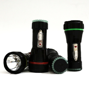 <span class=keywords><strong>Torcia</strong></span> <span class=keywords><strong>Elettrica</strong></span> a Batteria LED, Compatta e Pratica <span class=keywords><strong>Torcia</strong></span> LED - Product Image 4