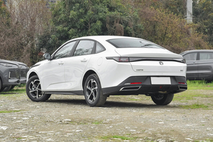 Auto Usado Barato 2025, Changan Eado 1.5T DCT Edición de Alta Energía, Sedán FWD, 170HP, 350Bar GDI, 4 Puertas, 5 Asientos, Listo para Enviar - Product Image 6
