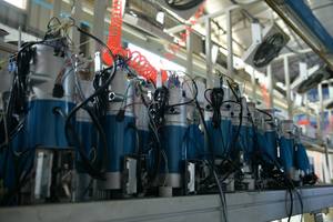 Moteur de <span class=keywords><strong>garage</strong></span> externe haute sécurité DC 600kg à chaîne avec <span class=keywords><strong>kit</strong></span> d'accessoires complet et support de sécurité anti-chute pour portes de sécurité - Product Image 5