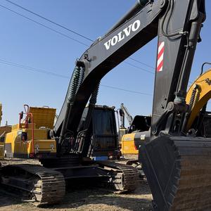 Pelleteuse d'occasion Volvo 300 de 30 tonnes, chenille moyenne, bon prix, Volvo Ec300 d'occasion avec moteur central, boîte de vitesses à engrenages à vendre - Product Image 1