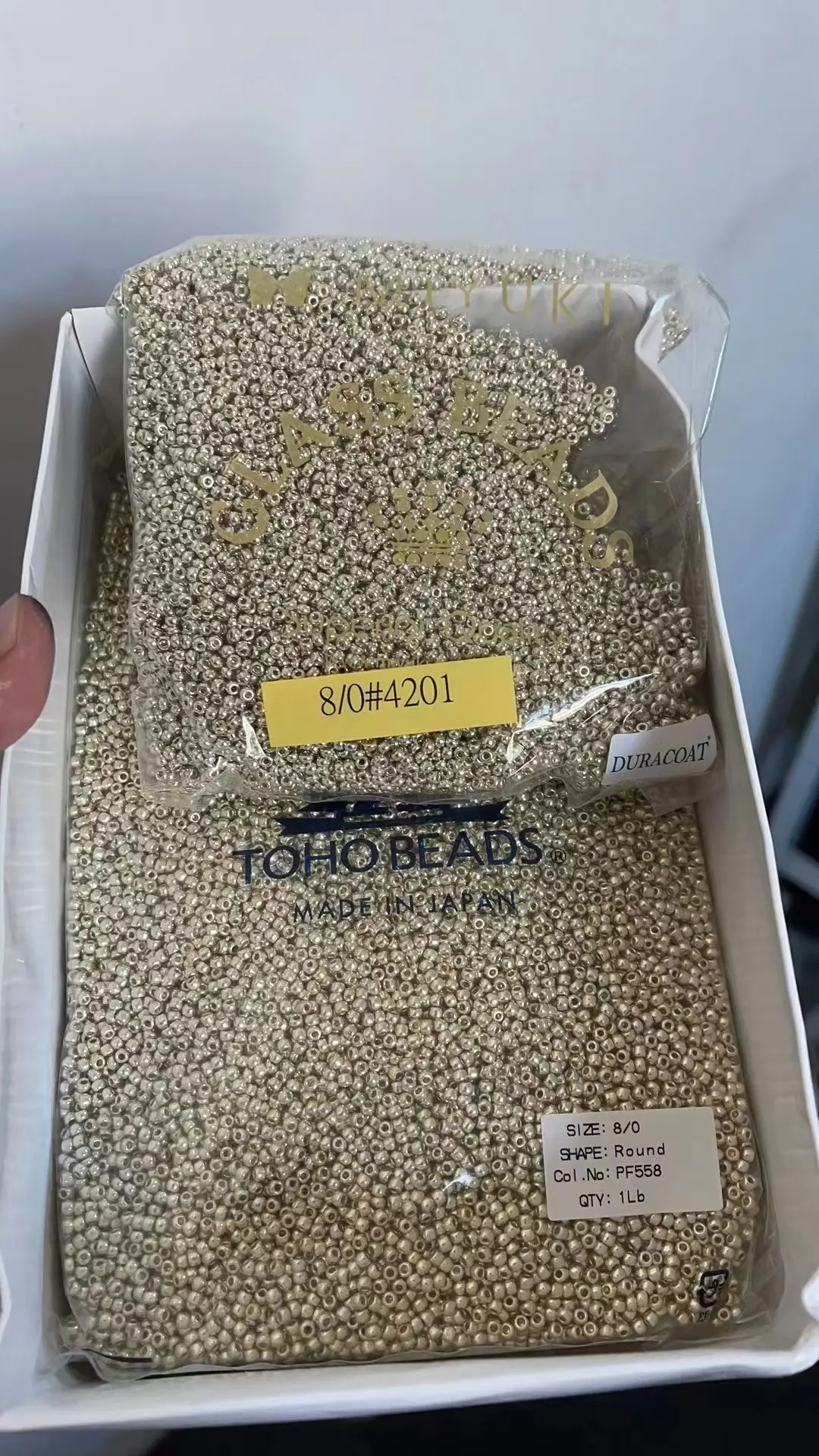 Atacado 450 gramas super qualidade japonês original toho vidro contas de semente pf557 pf558 mini contas de semente para fabricação de jóias