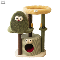 Mobilier d'escalade pour chats d'intérieur, arbre à chat multi-niveaux avec condo et griffoir, en peluche douce, motif chat de forêt de dessin animé mignon