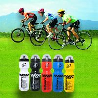 Bouteille d'eau de vélo de cyclisme en plein air Bouteille d'eau de sport souple Bouteilles d'eau en plastique avec logo personnalisé