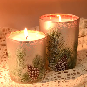 Bougie artisanale de luxe en cire de soja pour Noël et Diwali, dans un bocal en verre, parfumée, magnifique cadeau avec logo personnalisé pour la fête des pères - Product Image 1