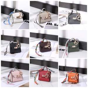 Tas Kulit <span class=keywords><strong>Mini</strong></span> Mewah untuk Camilan Hewan Peliharaan, Tas Snack Anjing Custom dengan Ritsleting Halus, Tempat Kantong Kotoran Bergaya Fashion, Laris Terjual - Product Image 4