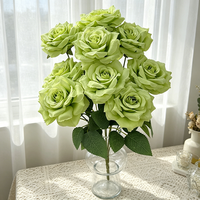 9-Köpfiger Schokoladenbrauner Diamant-Rosenstrauß Realistische Künstliche Blumen Seidenrosen-Bouquet für Valentinstag, Hochzeit & Heimdekoration