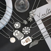 Collier unisexe tendance style hip-hop avec pendentif personnalisé en acier titane, accessoire polyvalent, chaîne de pull