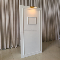 Panel Latar Belakang Lipat Logam Besi Desain Baru NIKA, Warna Putih, untuk Video Booth Pernikahan/Pesta