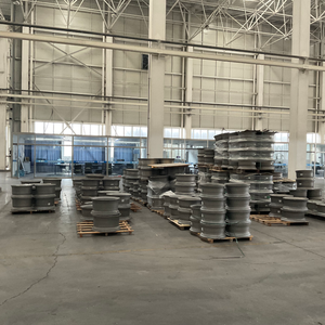 Ruedas Forjadas YUDAO OEM&ODM de 22 y 24 Pulgadas 5x130, Dos Tonos, Plateado Brillante y Negro, Diseño de Dos Piezas, Cóncavas Profundas para Benz GLS SUV - Product Image 6