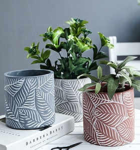 กระถางต้นไม้ดินเผาสมัยใหม่ พร้อมรูระบายน้ำ ลวดลายใบไม้  ผิวเคลือบเงา สำหรับใช้ภายใน/ภายนอกอาคาร - Product Image 3