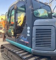 Les excavatrices d'occasion Kobelco SK70 à haute efficacité et transmission hydraulique se vendent bien en Libye
