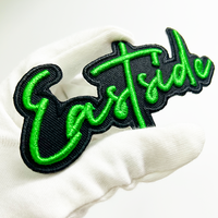 Écussons personnalisés à faible MOQ, badges brodés tissés sur mesure, patchs brodés personnalisés