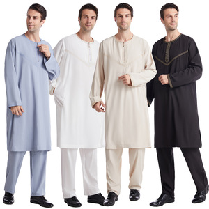 Muslimische Robe Arabische Männer Thobe Islamische Kleidung Naher Osten Bestickte Robe mit Hosen Set - Product Image 1